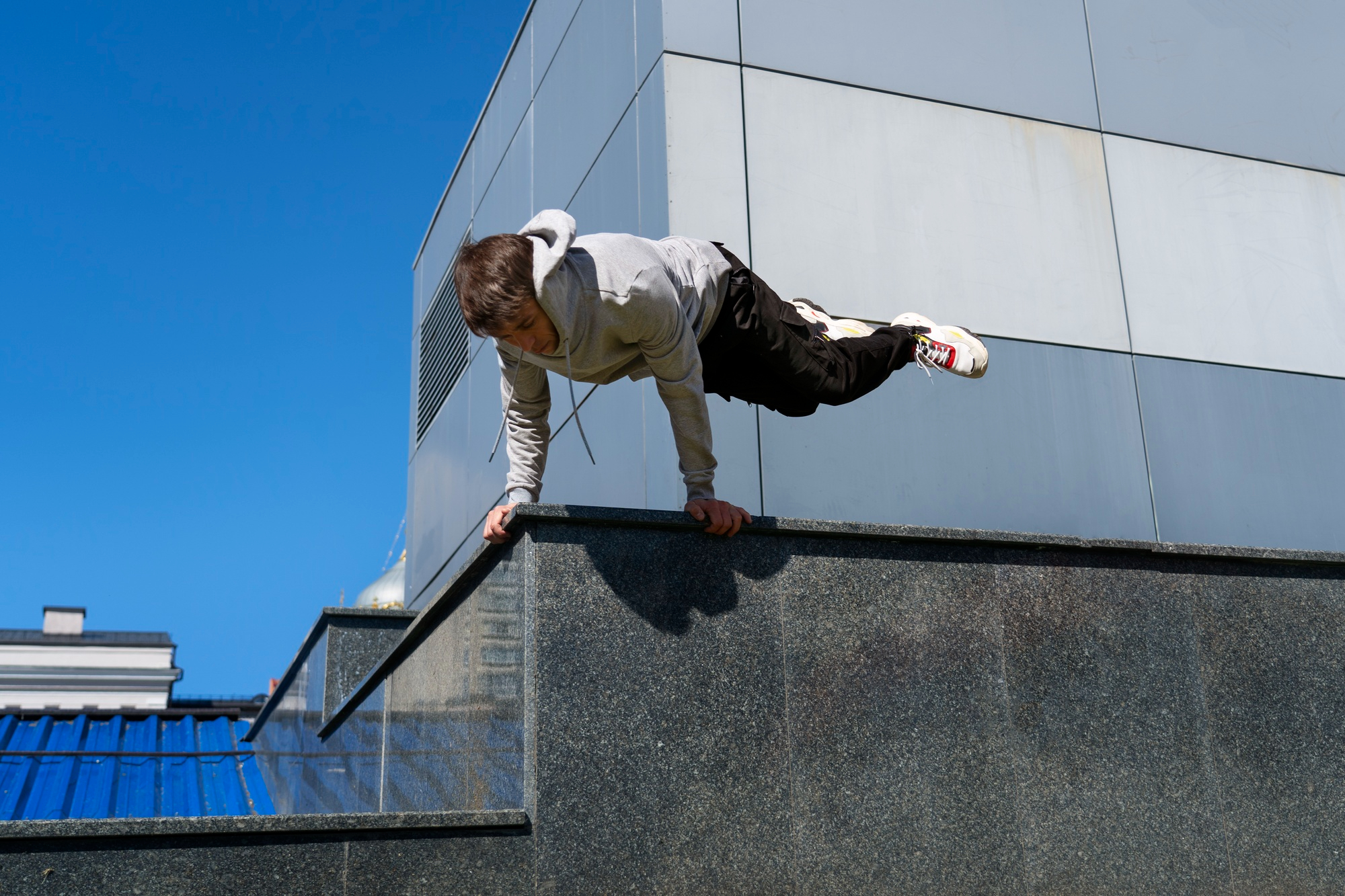 The Role of Social Media in Popularizing Parkour