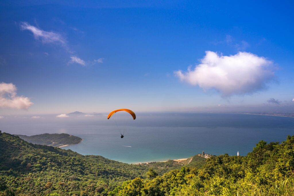 Tandem Paragliding in Da Lat, Vietnam