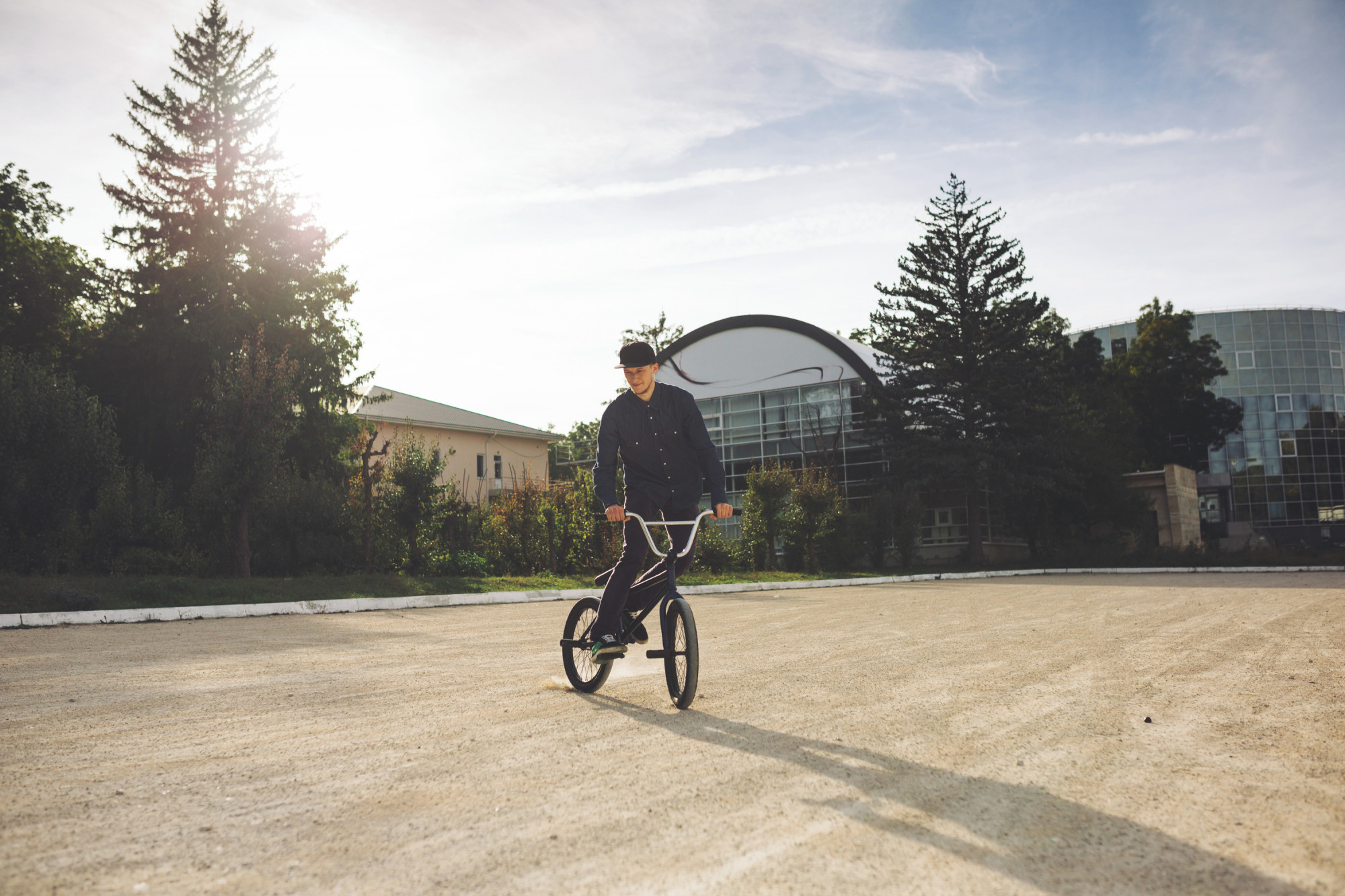 Beginner’s Guide to Basic Flatland BMX Tricks