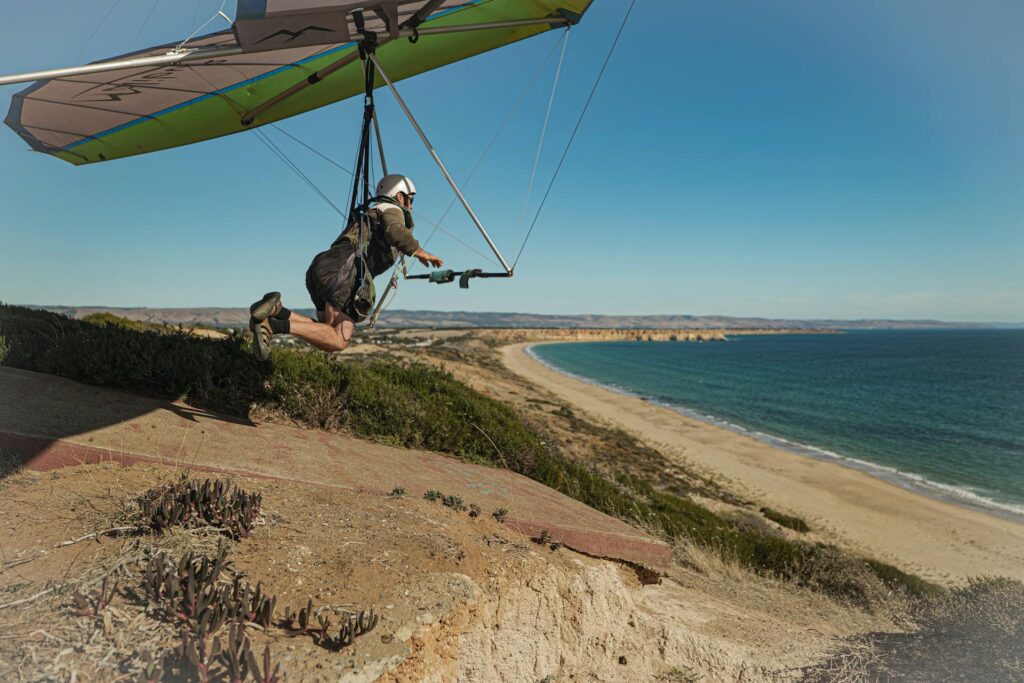 Hang Gliding vs. Paragliding